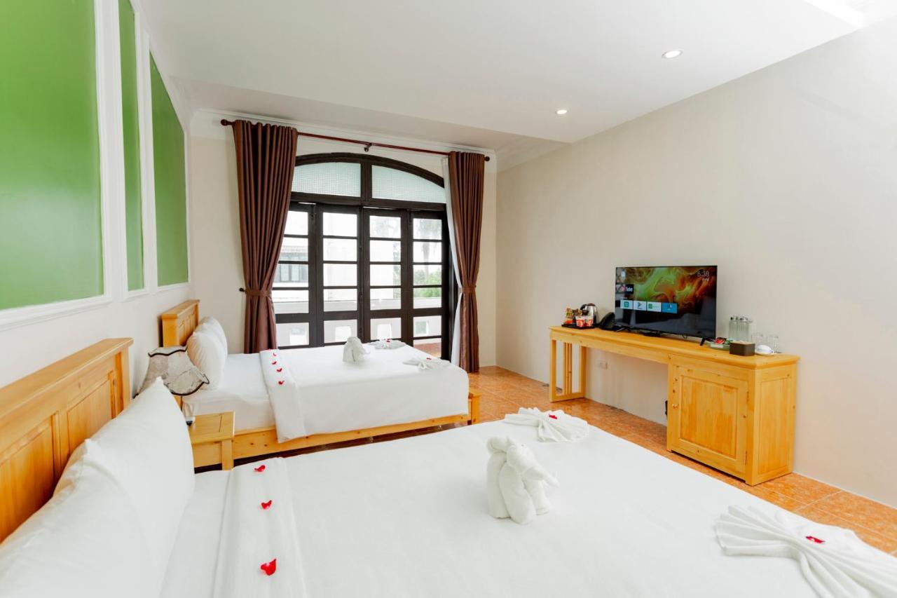 Sea And Sand Hotel Hoi An Esterno foto