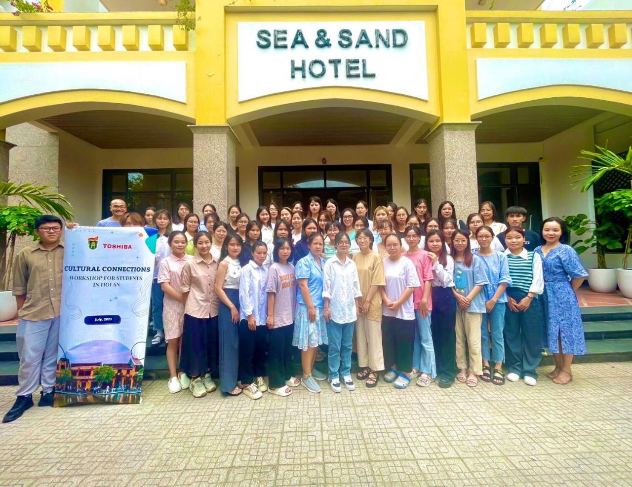Sea And Sand Hotel Hoi An Esterno foto